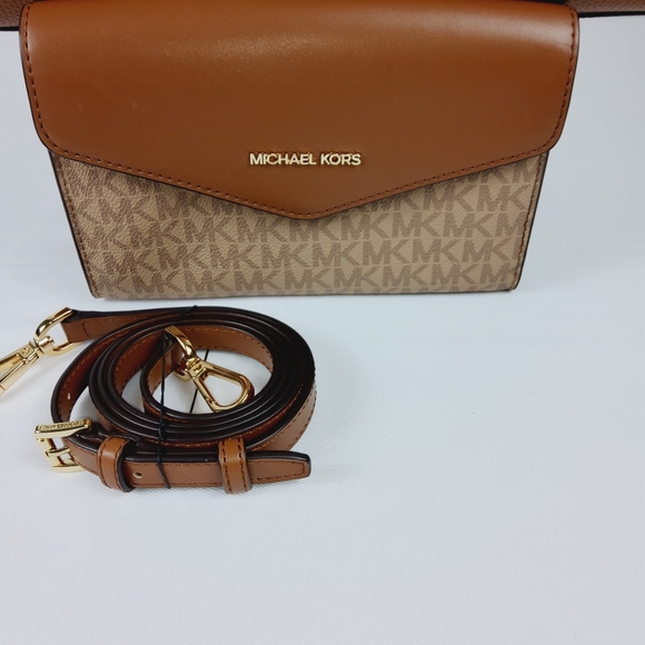Michael Kors Kimberly Large Leather Tote & Purse Wallet 2 in 1 (Tan) - Picture 10 of 15